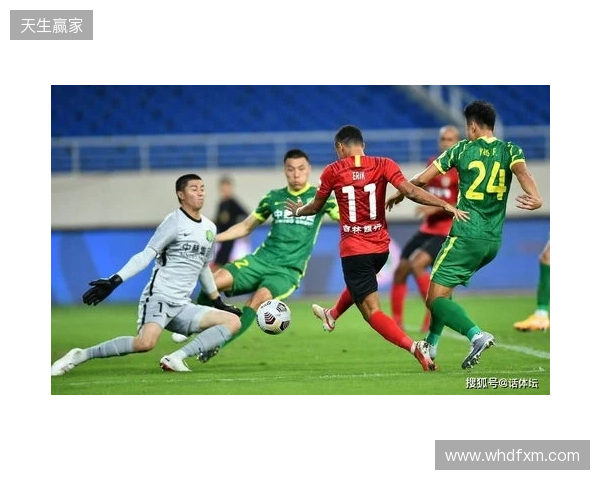 半场-国安0-0蓉城 王子铭包抄踢空失空门 韦世豪报复性铲球染黄